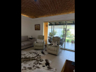 LVIVNG ROOM 2