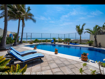 18---Pool-Terrace-with-Outdoor-Shower-and-Private-Beach-Gate