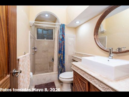 11---Ground-Floor-Full-Bathe-with-Basin-Shower