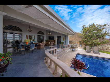 San-Nicolas-de-Ibarra-Vista-del-Lago-Casa-Vista-Delight-16