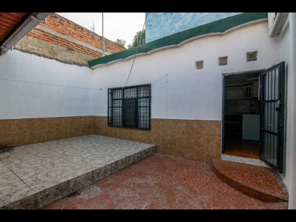 Ixtlahuacán-de-los-Membrillos-Casa-de-los-Membrillos-13-Patio
