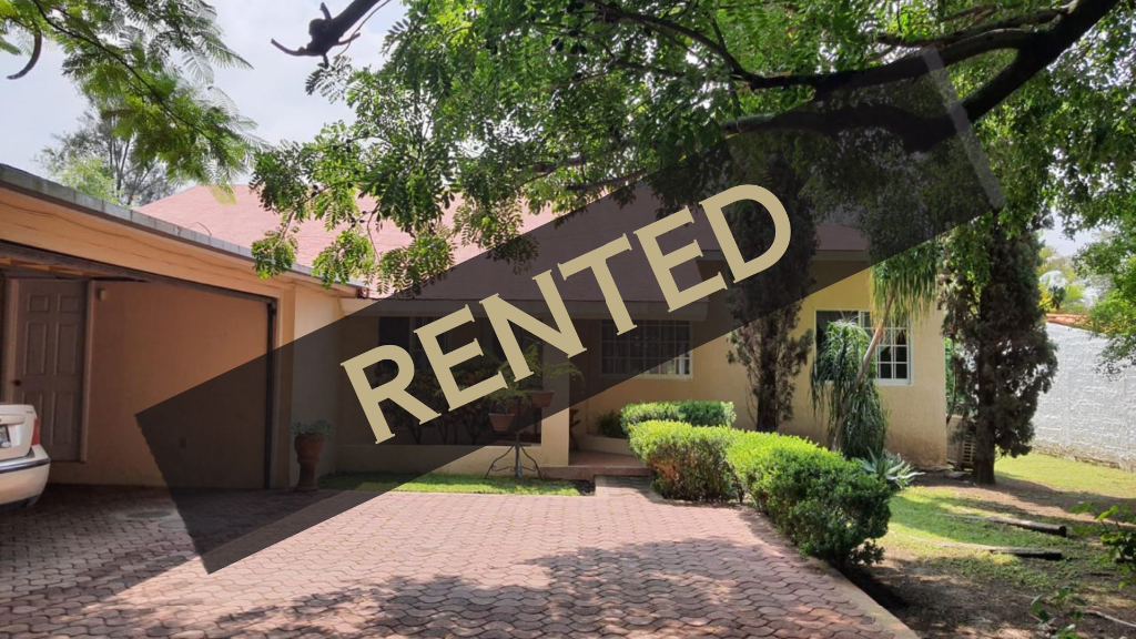 RENTADA  RENTED (8.5 x 11 in) (1920 x 1080 px) (7)