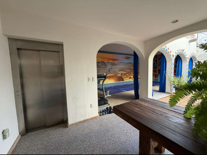 Courtyard with elevator