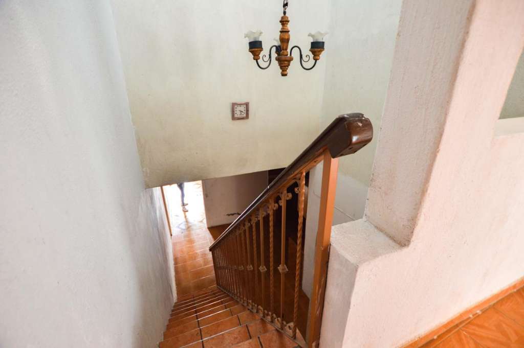 05-STAIRCASE