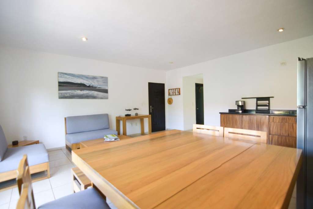 07-OPEN-CONCEPT-LIVING-AREA-Santa-Chante