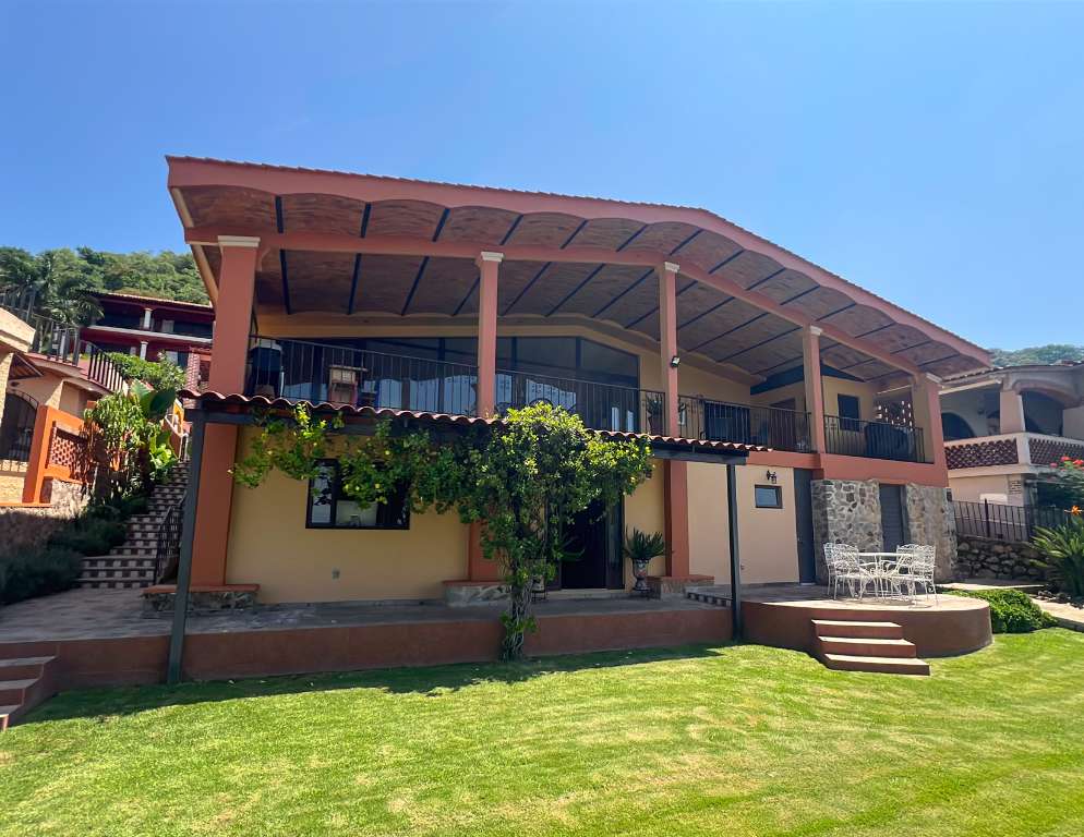Serenity Place-7