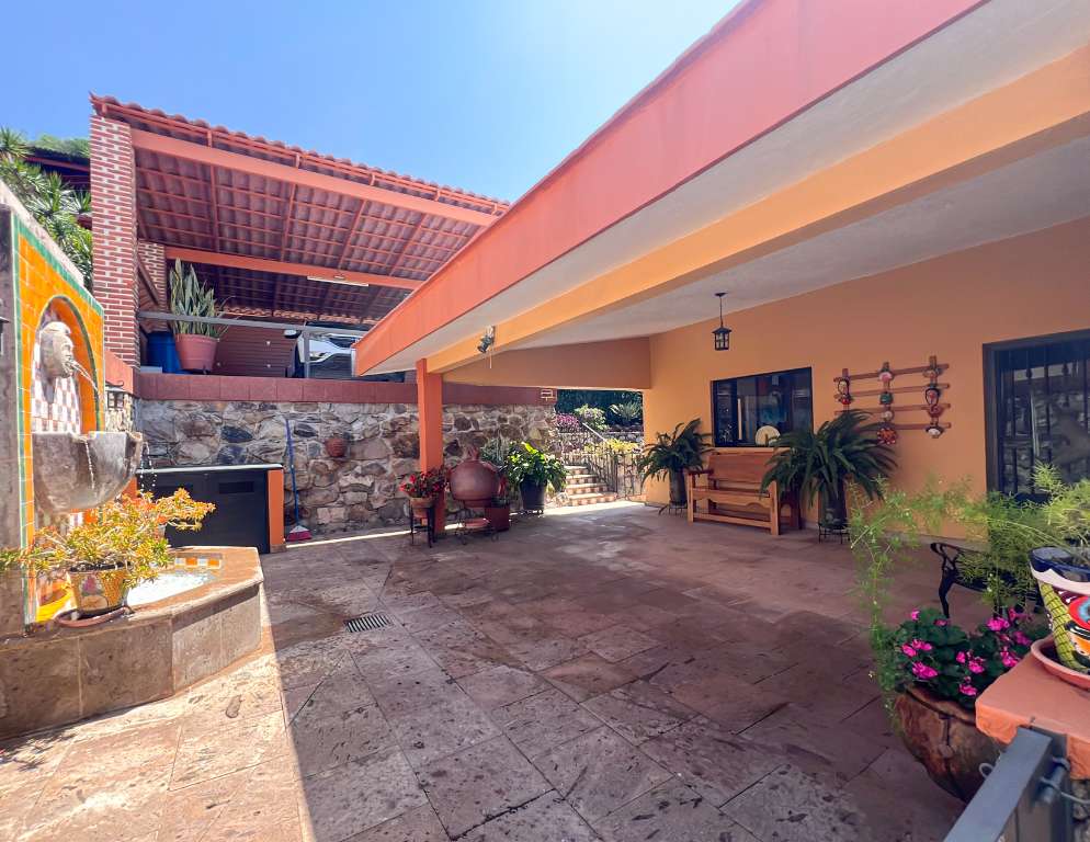 Serenity Place-4