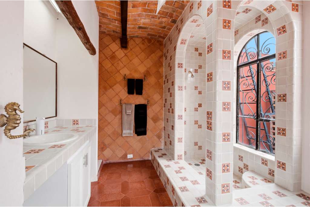 013 -Second Floor Master Bath with Roman Shower