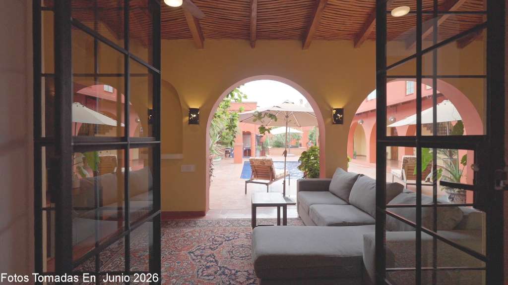 016 - Potalis Terrace Den