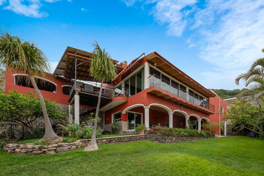 Casa-Dragonfly-home-for-sale-Raquet-Club (1)