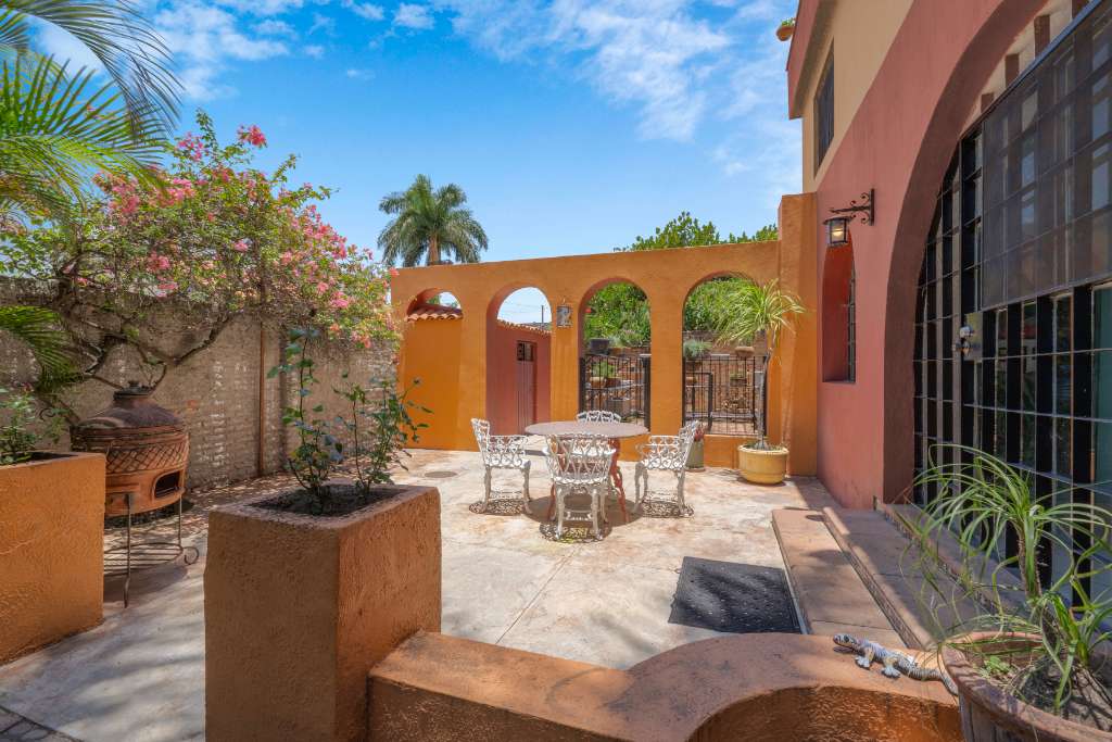 15 - Rear Courtyard with Kitchen Container Garden and room for a Pool