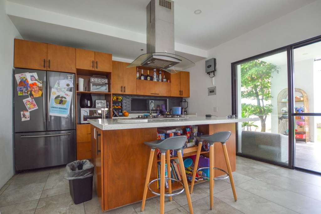 CHAPALA-CASA-JACARANDAS-NUEVO-CHAPALA-05-KITCHEN