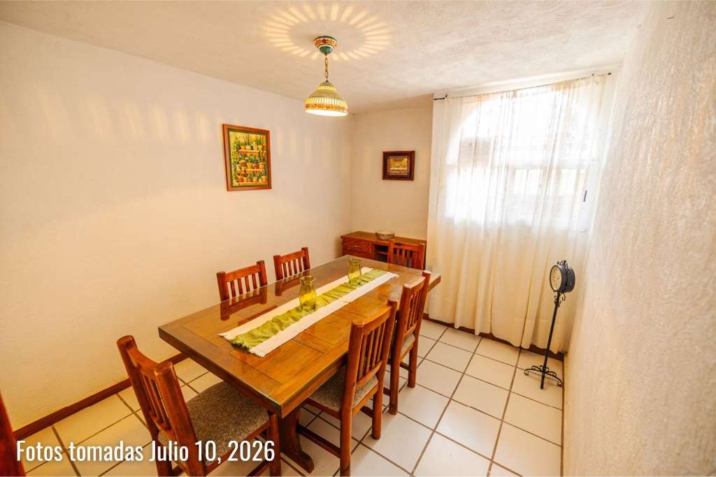 05 - Chefs Kitchen with Commercial Stove