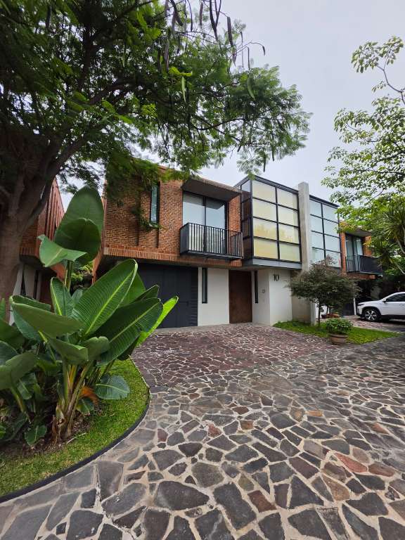 1.FACHADA