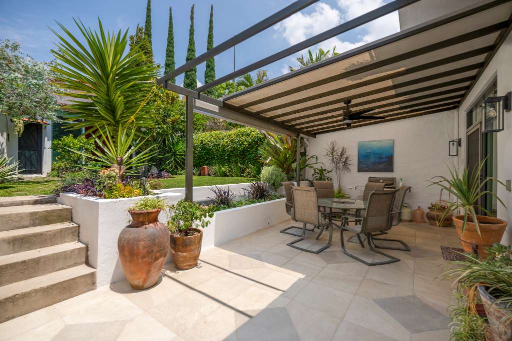 LA-FLORESTA-FLORESTA-GEM-14-LOWER-TERRACE