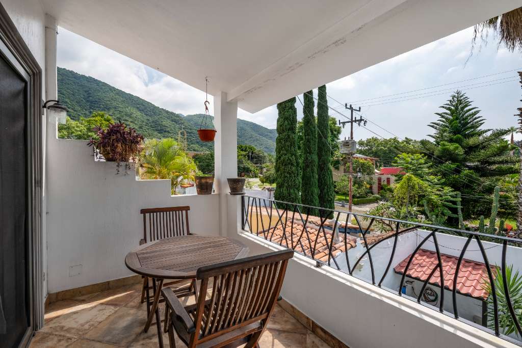 LA-FLORESTA-FLORESTA-GEM-09-BALCONY
