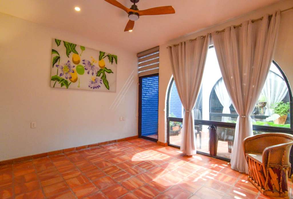LAS-PALMAS-CASA-SERENA-14-BEDROOM