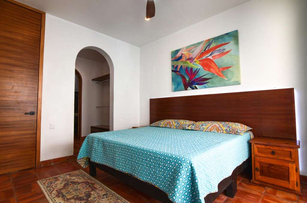 LAS-PALMAS-CASA-SERENA-11-BEDROOM