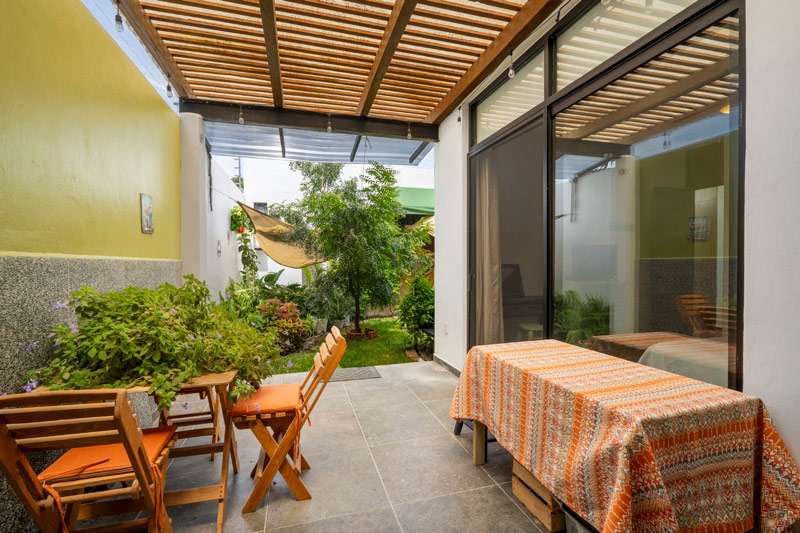 12-Boho-House-terraza