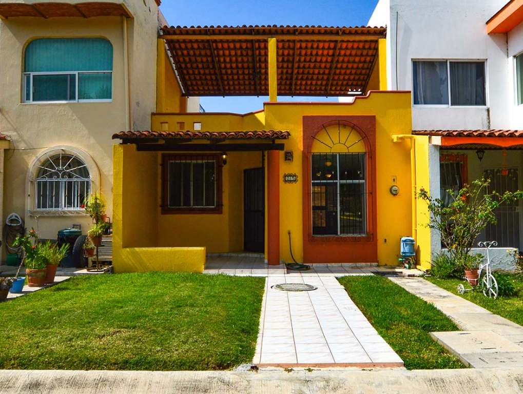 CASA-ARROYO-GRANDE-SAN-ANTONIO-TLAYACAPAN-01-FACADE