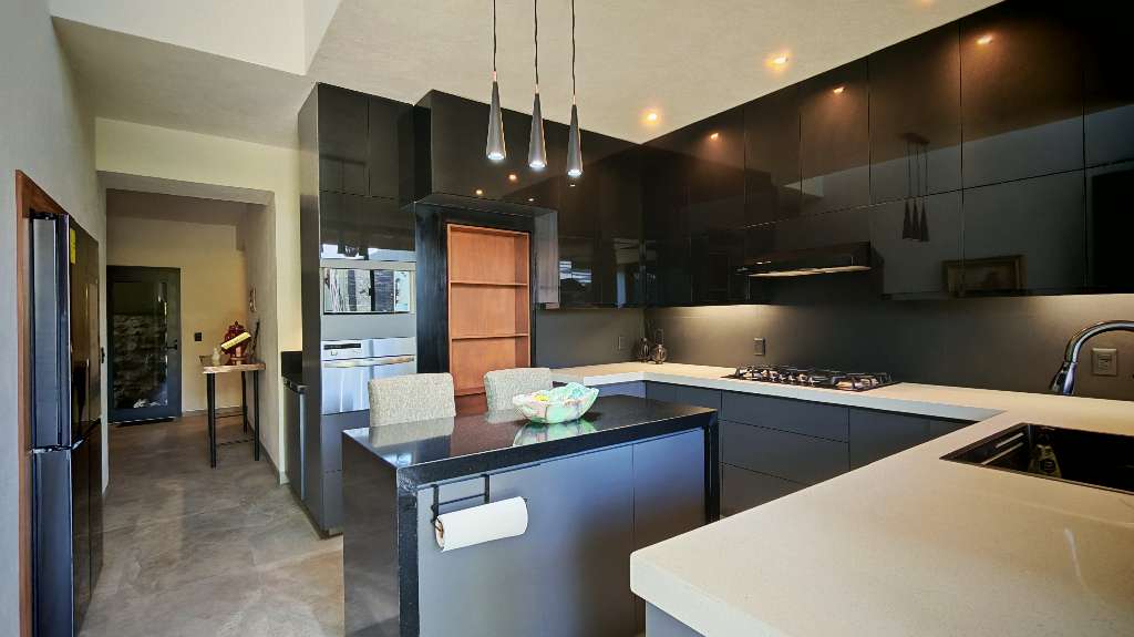 Modern Luxury 7