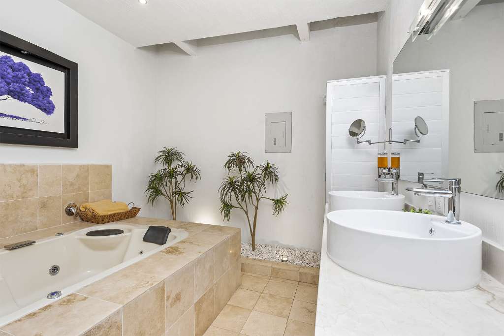 16.-Baño gimnasio