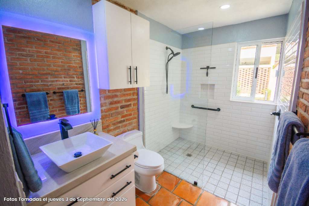 007_wm_7 Master Bath