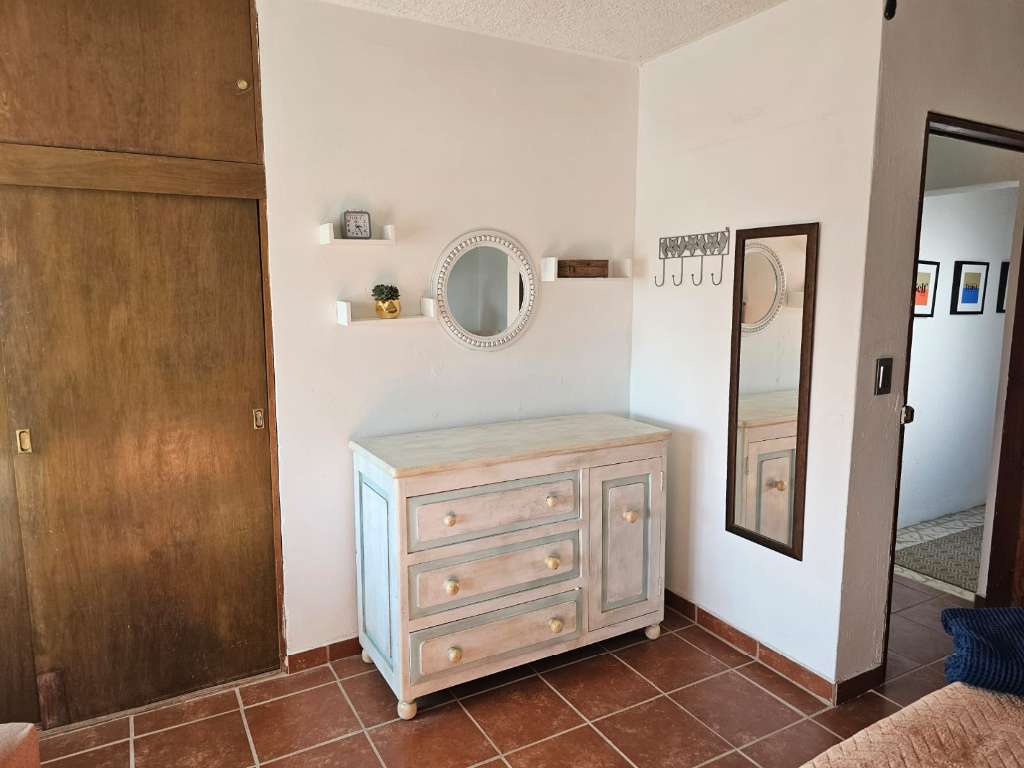 Bedrooom 1