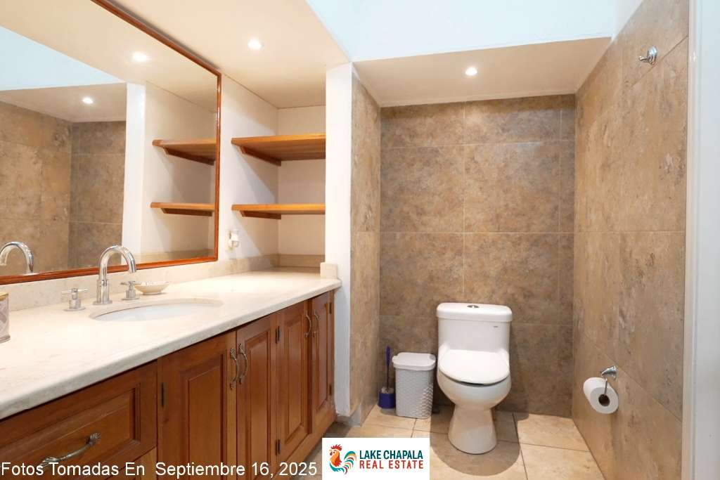 012 - Master Bath Ground Floor Unit