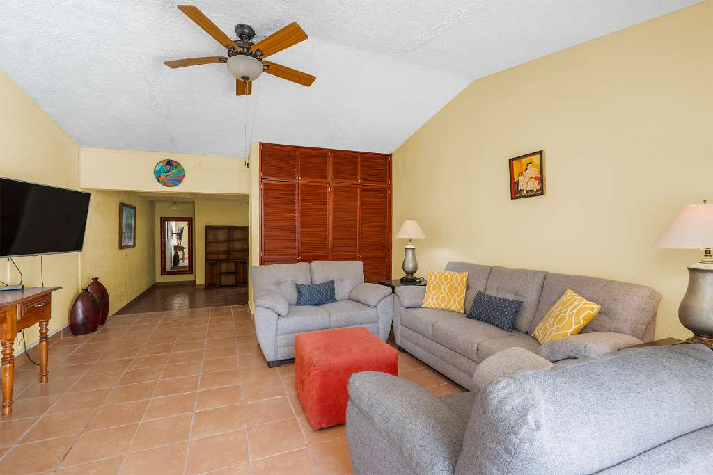 Ajijic-Duplex-Zimmerman-14-Sala-Depto-PA