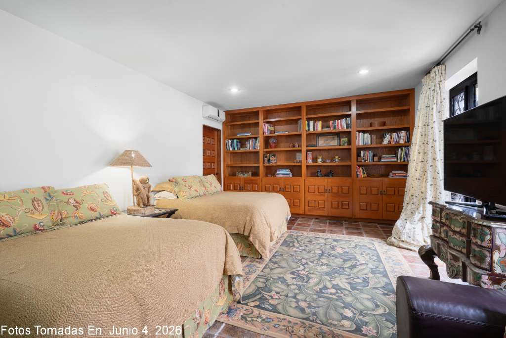029 - Two Story Great Room with Second Floor Balconies