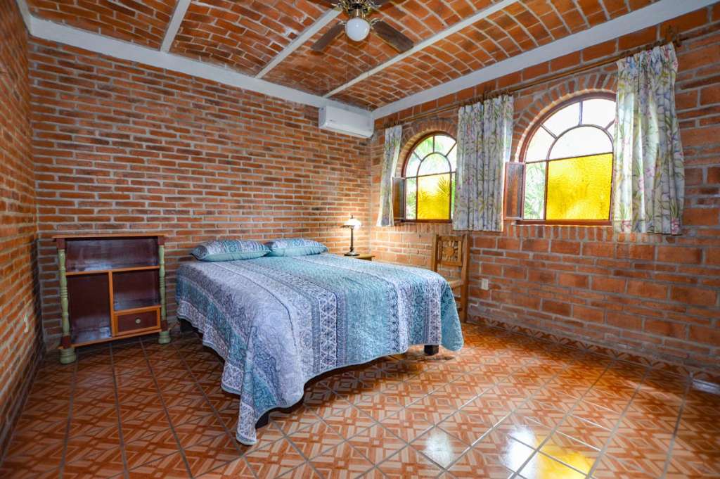 San-Antonio-Tlayacapan-El-Parque-Park-Cottage-10-BEDROOM