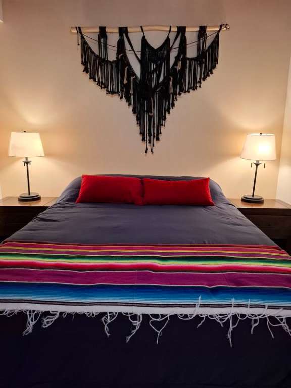 Cama