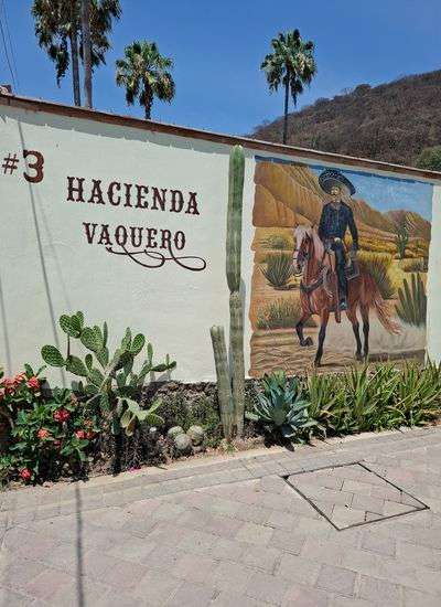 Fachada vaquera