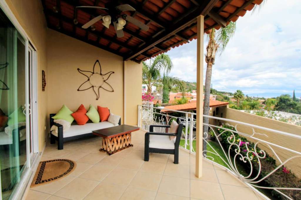 Balcon + muebles exteriores