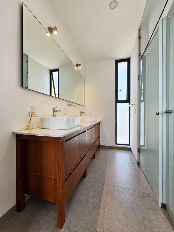 BAÑO REC PRICIPAL