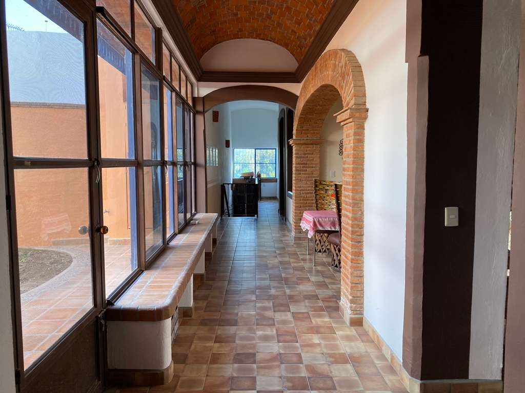 Charming-Mexican-House-Home-for-Sale-in-Chapala (10)