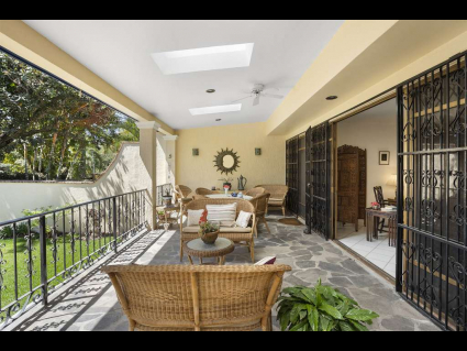 Casa Anna 16 South Facing Flagstone Lanai - Indoor  Outdoor Living