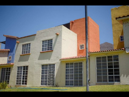 1.-Fachada posterior