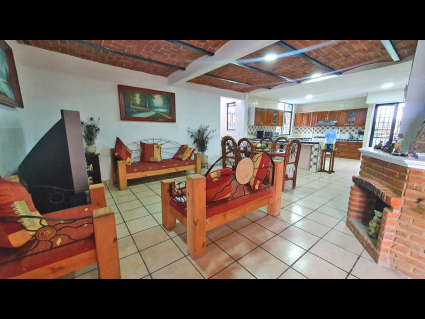 Casa-Boreal-Home-for-Sale-in-Agua-Escondia-Ixtlahuacan-de-los-Membrillos (4)