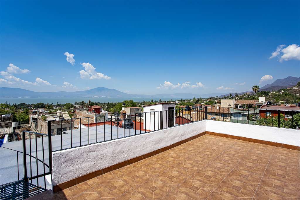 Panoramic Views IN Ajijic Mali CAR8883 Luxury Homes Ajijic